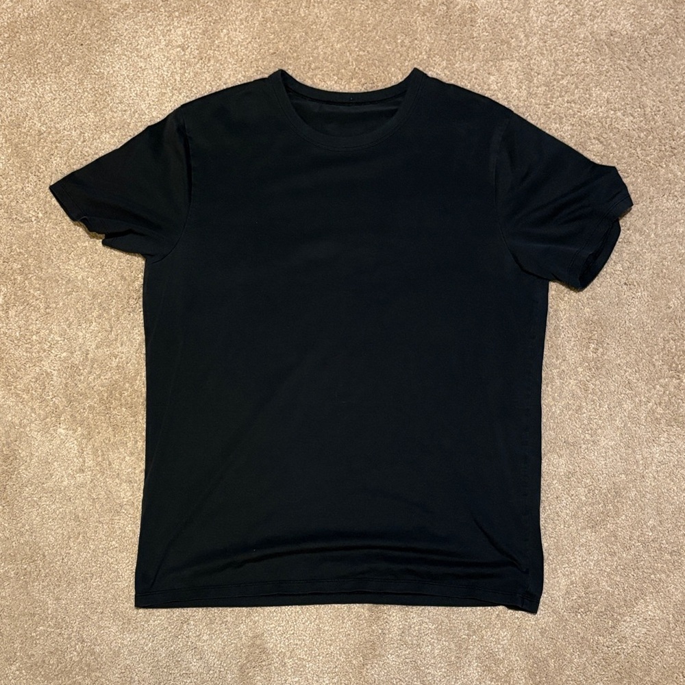 lululemon athletica Black Short Sleeve Tee